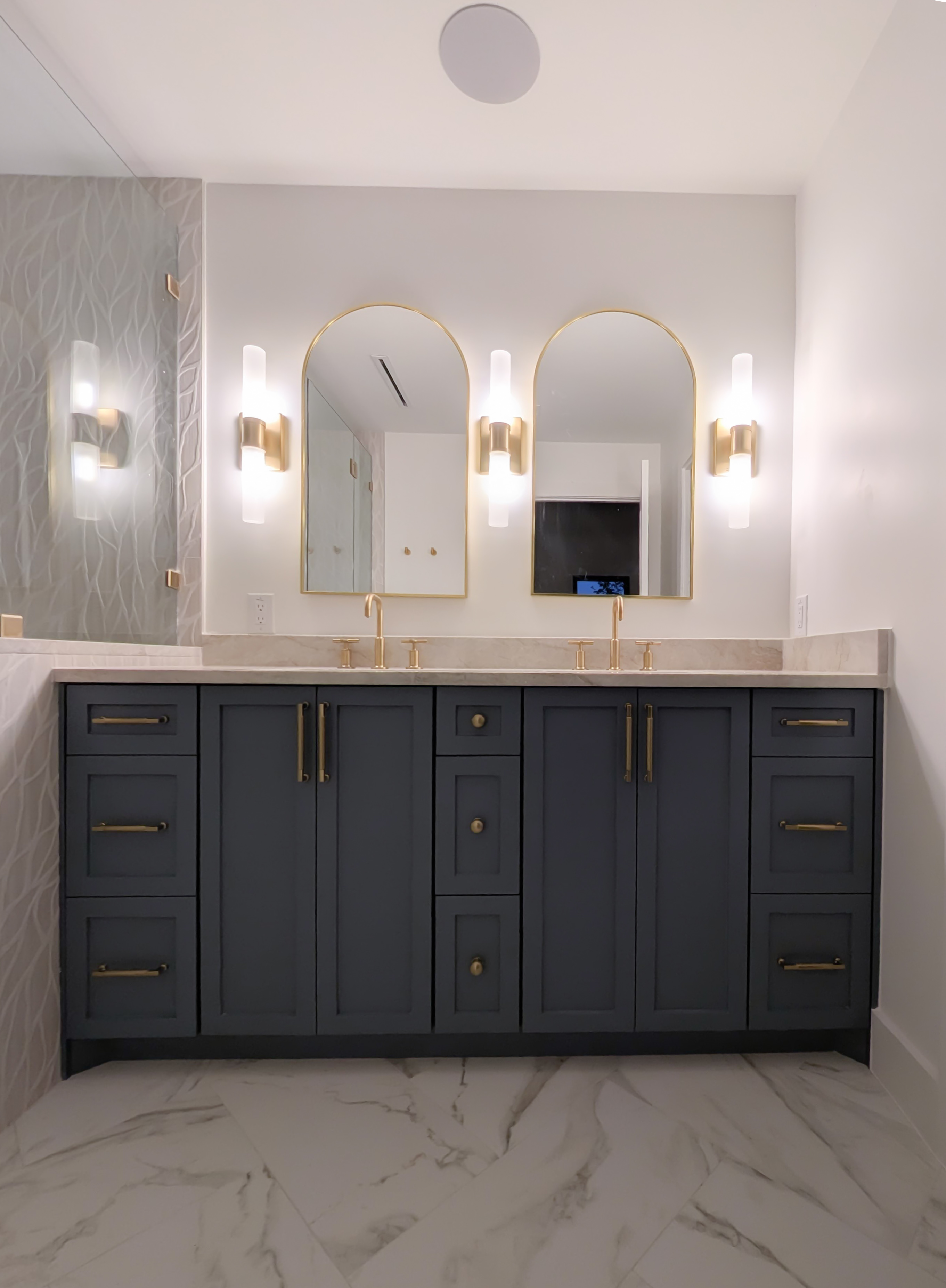 Frameless European cabinetry example